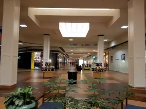Pine Ridge Mall Indoors